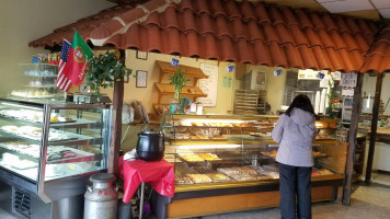 Portugalia Bakery outside