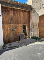 Pulp Juice & Smoothie Bar outside