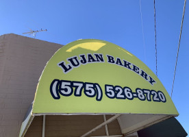 Lujan Bakery logo