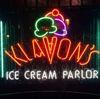 Klavon's Ice Cream Parlor logo