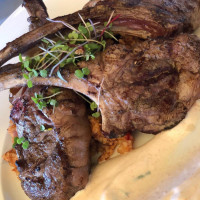 Vin de Set food