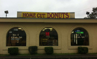 Home Cut Donut outside