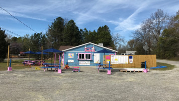 Pelican's Snoballs Grovetown outside