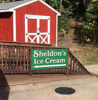 Sheldon's Ice Cream outside