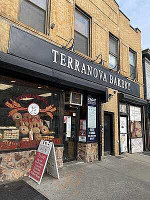 Terranova Bakery outside