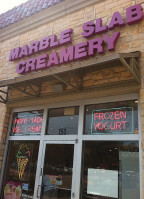 Marble Slab Creamery outside