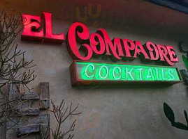 El Compadre Restaurant outside