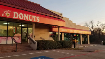 Morning Donuts outside