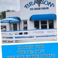 Brayson's Ice Cream Parlor outside