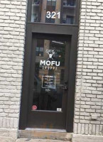 Mofu Shoppe outside