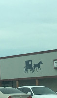 The Amish Market outside