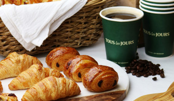 Tous Les Jours Bakery drink