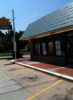 Sweis Pita Bakery outside