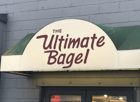 Ultimate Bagel outside