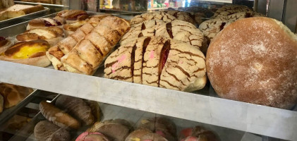 Netos Market Bakery food