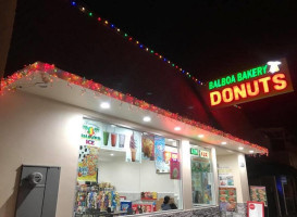 Balboa Bakery And Deli And Donuts outside