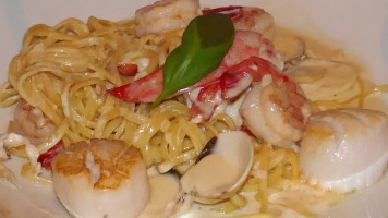 Chez Delmo food