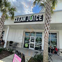 Clean Juice outside