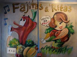 Fajitas 'ritas menu