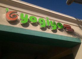 Yogiyo drink