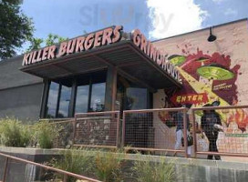 Grindhouse Killer Burgers outside