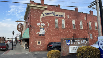 Kennedy's Bakery Exterior