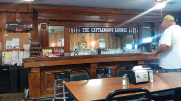 Cattleman's Lounge inside