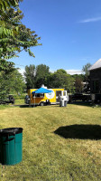 Five Shores Brewing outside