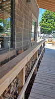 Five Shores Brewing outside
