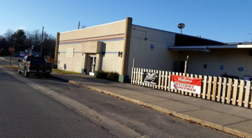 Baldwin Bowling Center outside