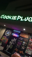 The Cookie Plug outside