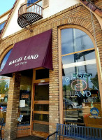 Bagel Land outside