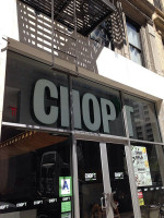 Chopt Creative Salad Co. outside