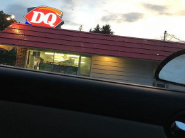 Dairy Queen (treat) outside