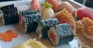 Ahi Sushi food