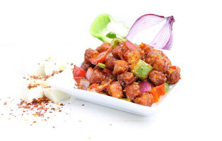 Inchin's Bamboo Garden food