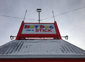 Hot Dog On A Stick Drive Thru outside