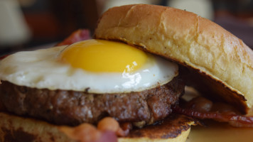 Incrediburger and Eggs food