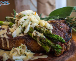 West Edge Restaurant & Lounge food