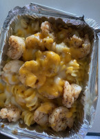 Joey G’s Mac N Cheese food