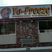 Yofreeze outside