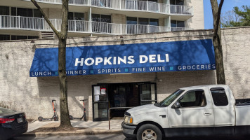 Hopkins Deli outside