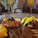 La Nueva Colombia Bakery food