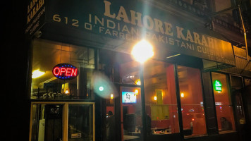 Lahore Karahi outside