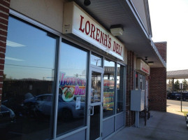 Lorena's Deli outside