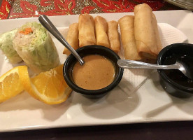 Sawasdee Thai Cuisine food