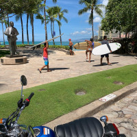 Izakaya Pau Hana Base outside