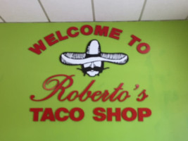 Roberto's Taco Shop Hillcrest logo