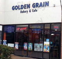 Golden Grain Bakery outside