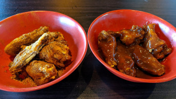 Roadhouse Wings Grill food